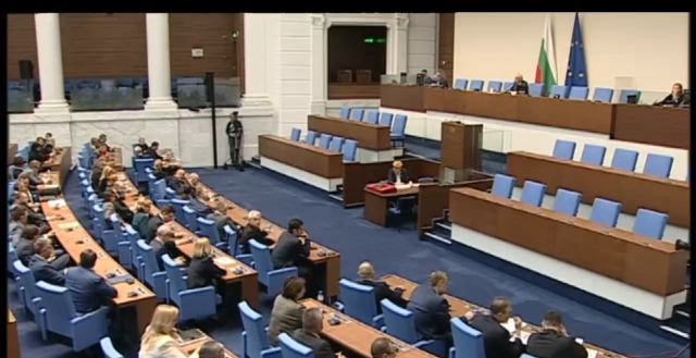 Шестият опит за избор на Председател умори депутатите