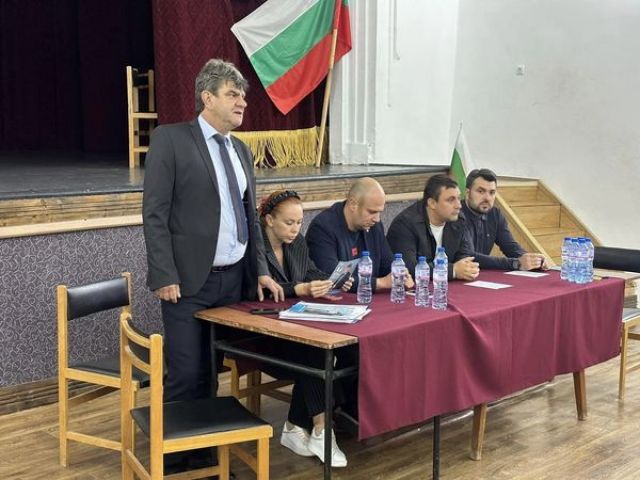 Kандидатите за кметове на ГЕРБ- с позитивни срещи с хората