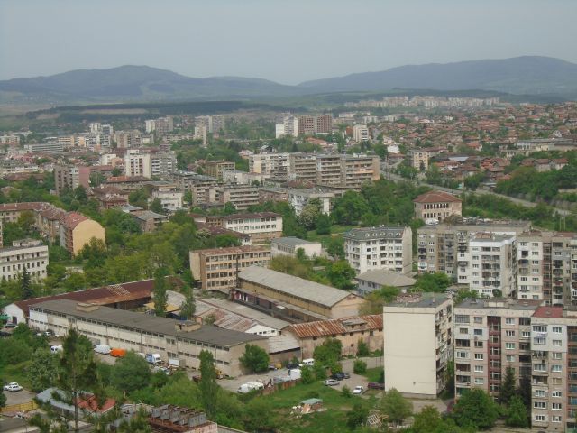 Перник се изправя пред поредната криза