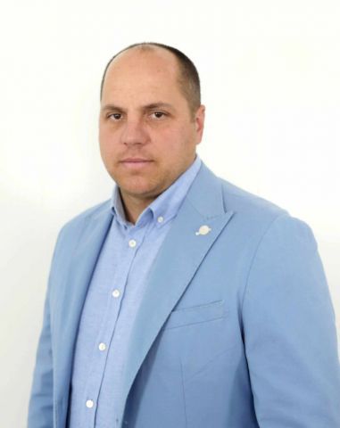 Kандидатът за кмет на Черна гора Д. Петров- в откровено интервю за проблемите на селото и решаването им Kандидатът за кмет на Черна гора Д. Петров- в откровено интервю за проблемите на селото и решаването им