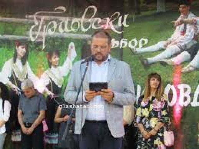 Узунов с категорична победа в Брезник
