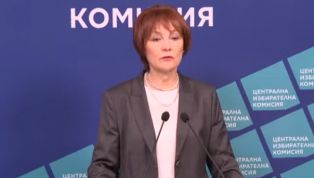 ЦИК: Валидни са и бюлетините с отпечатък от вот една върху друга