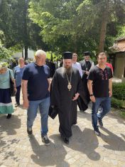 Кандидатите за депутати от ГЕРБ-СДС  празнуваха Еньовден