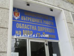 Карантиниран от Студена е поредният напиращ за лични документи