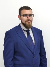Защо млад учен иска да е депутат и какво би направил за Перник  Робертино Стоилов