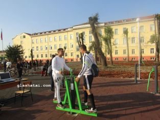Пернишка гимназия ще има соларна лаборатория