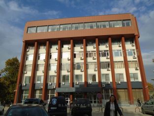 Рекордно пиян перничанин отива в затвора
