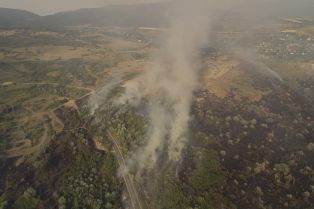 Ограничен е пожарът на Бучино