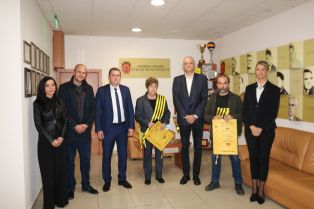 Почетните граждани на Перник получиха символите на града