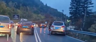 Зрелищна катастрофа на Владая. Втора за днес